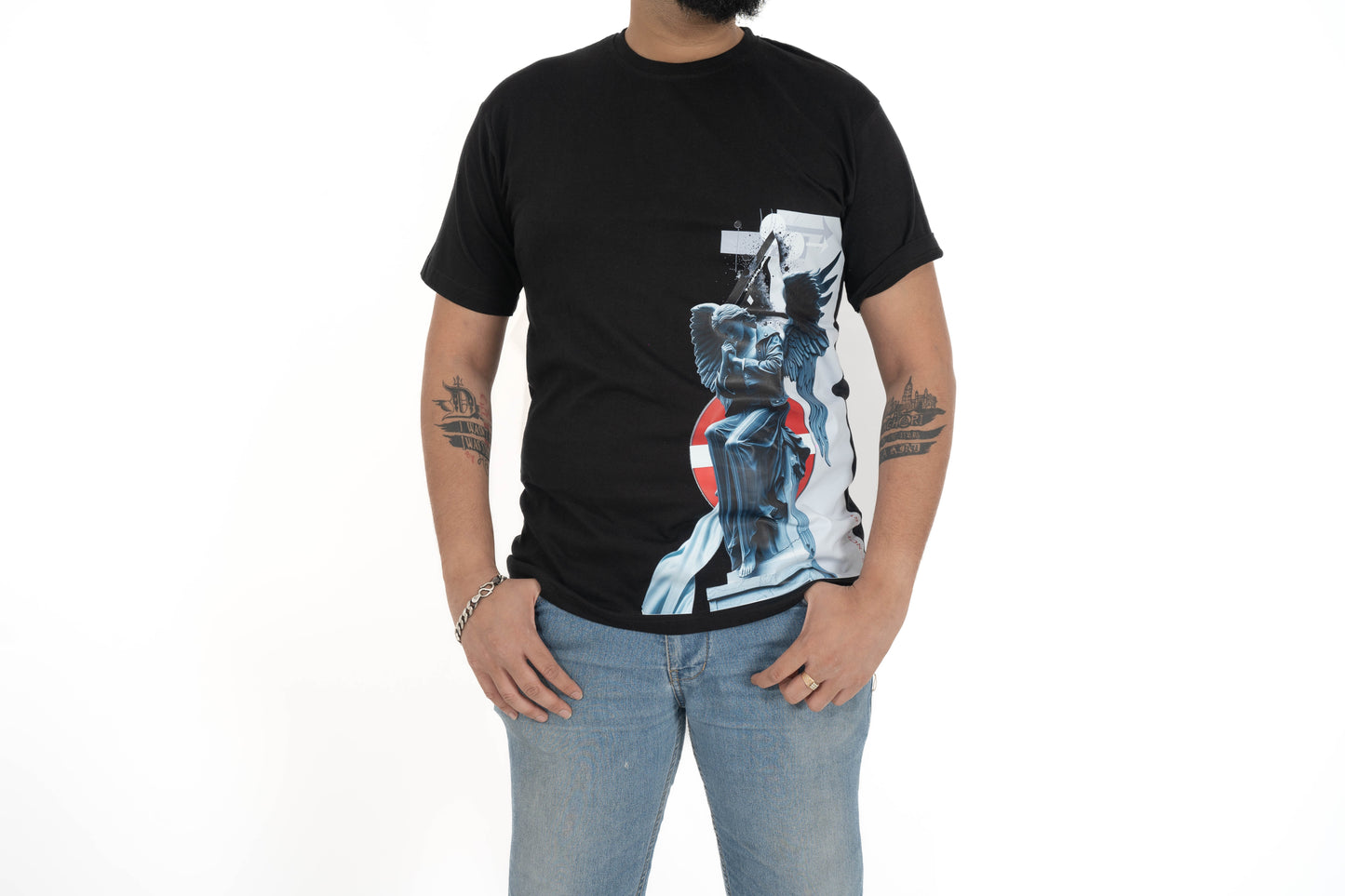 BLACK T-SHIRT Sculpture Sanctuary